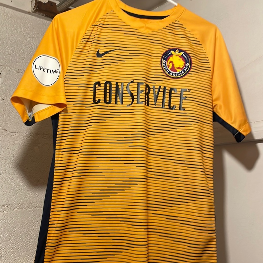 SIGNED Kelly O’Hara customized jersey